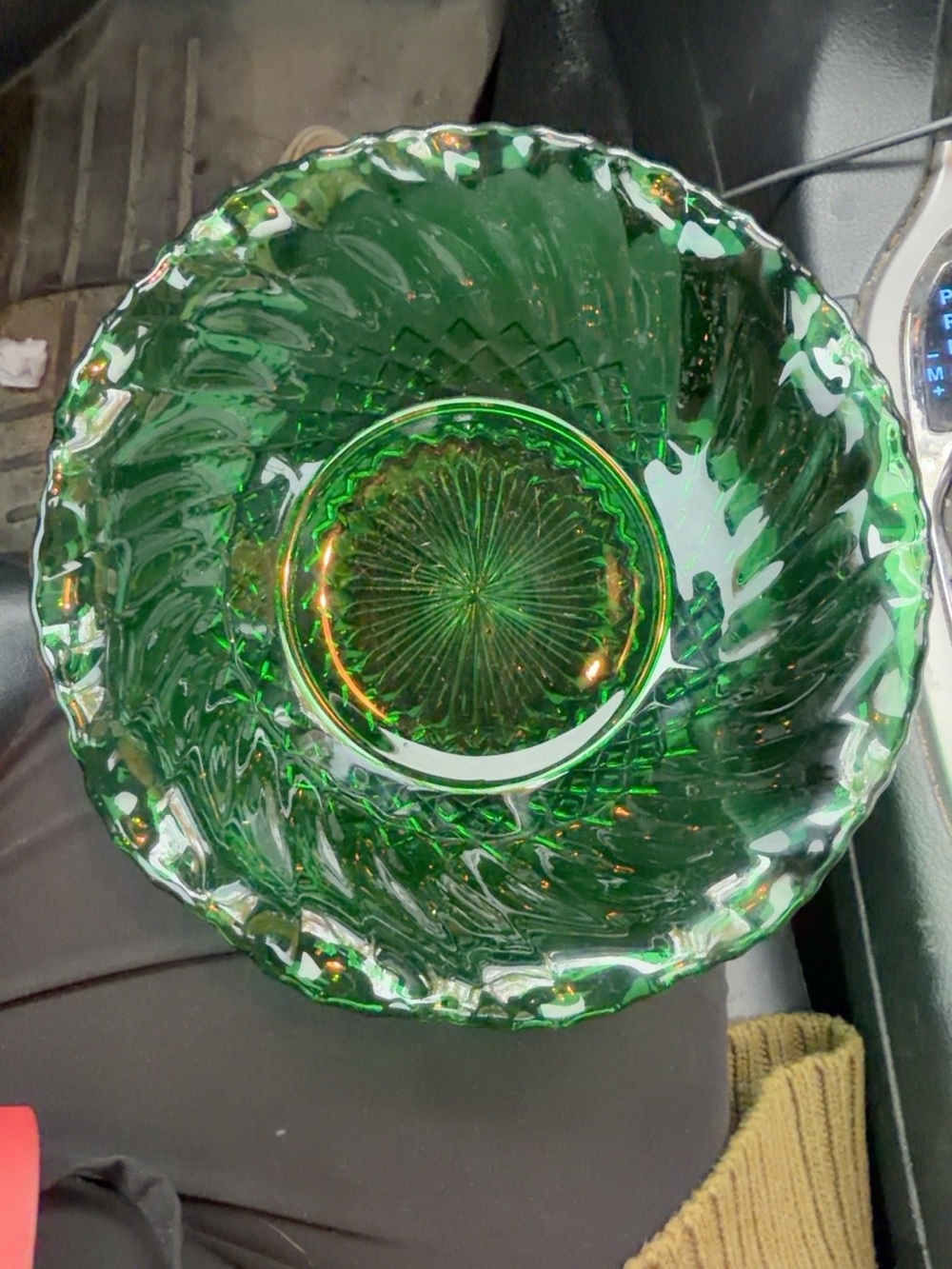 Green Decorative Glass Bowl - Classic Home Art